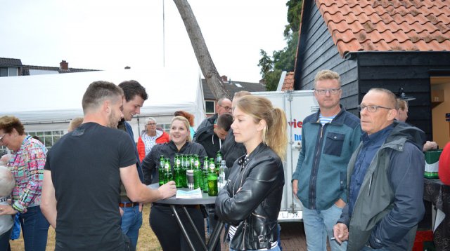 Gezamenlijke afsluiting muzikale Dorpshoes gebruikers (woensdag 10 juli 2019)